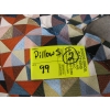 Image 2 : 2 COLORFUL PILLOWS
