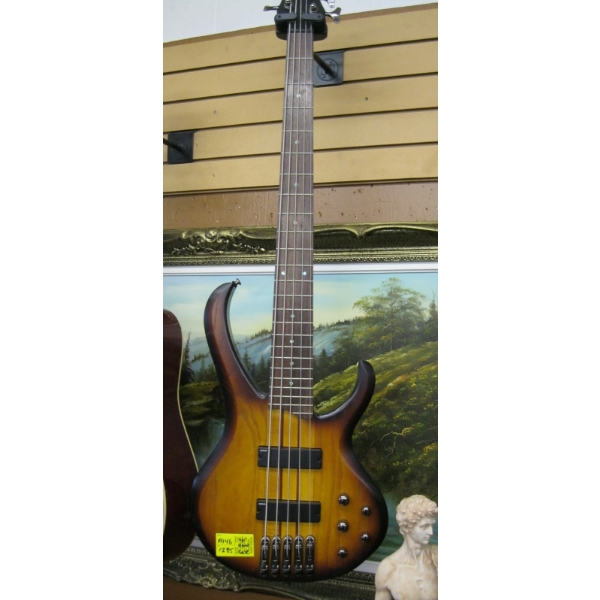 IBANEZ BASS GUITAR W/HARDCASE