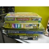 Image 4 : GAMES & 2 PICTURE FRAMES