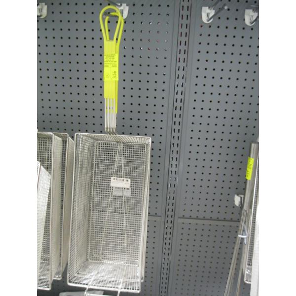 2 FRYER BASKETS
