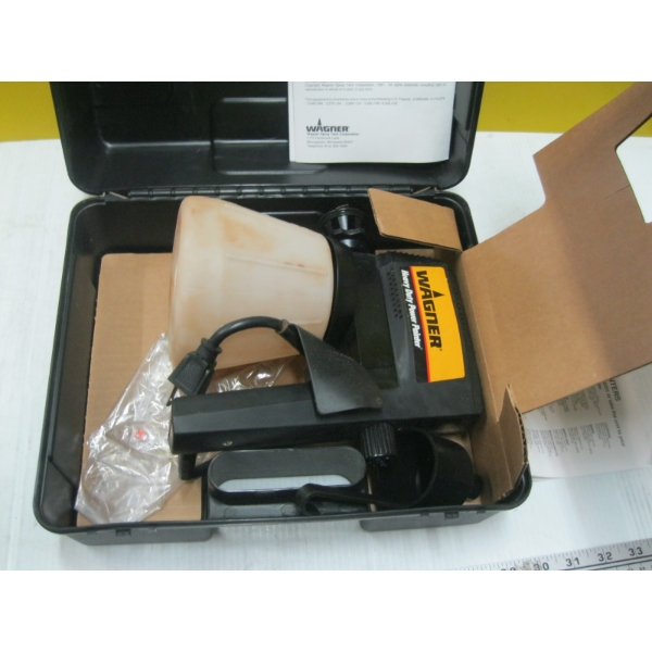 WAGONER PAINT SPRAYER IN CASE