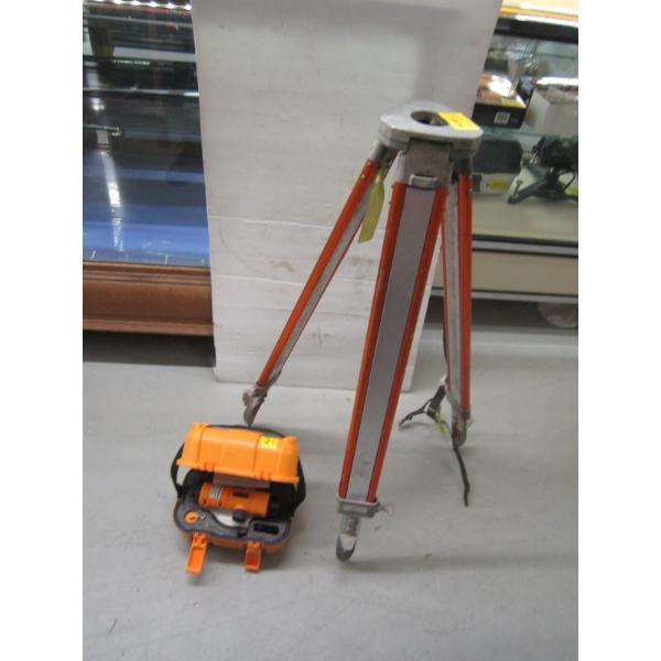 SURVEILLANCE TRIPOD W/CANSEL BUILDERS LEVEL
