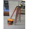 Image 1 : SURVEILLANCE TRIPOD W/CANSEL BUILDERS LEVEL