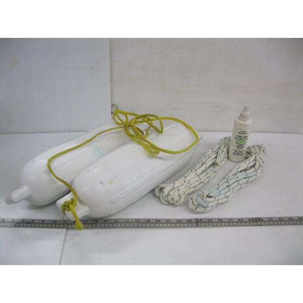 BOAT BUMPERS & ROPE