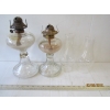 Image 2 : 2 OIL LAMPS W/FLUTES