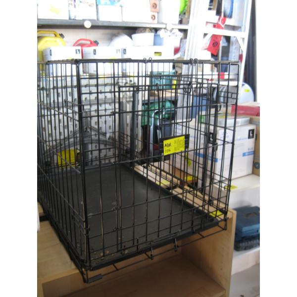 DOG CRATE