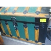 Image 2 : GREEN & WOOD HUMPBACK TRUNK