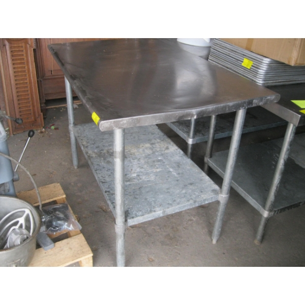 SMALLER STAINLESS STEEL TABLE W/LOWER SHELF