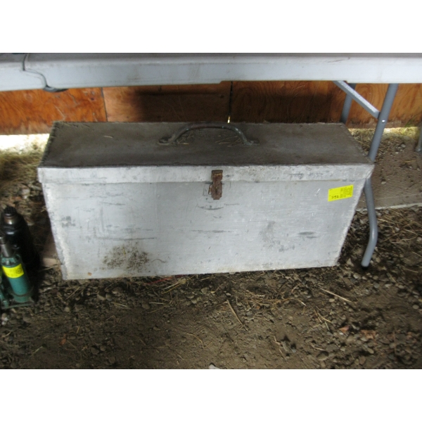 ALUMINUM STORAGE BOX