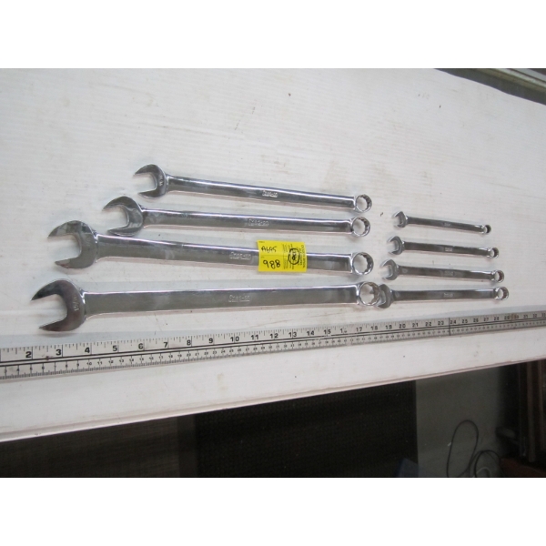 8 SNAP ON COMBINATION WRENCHES - SAE