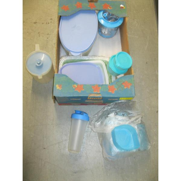 TUPPERWARE