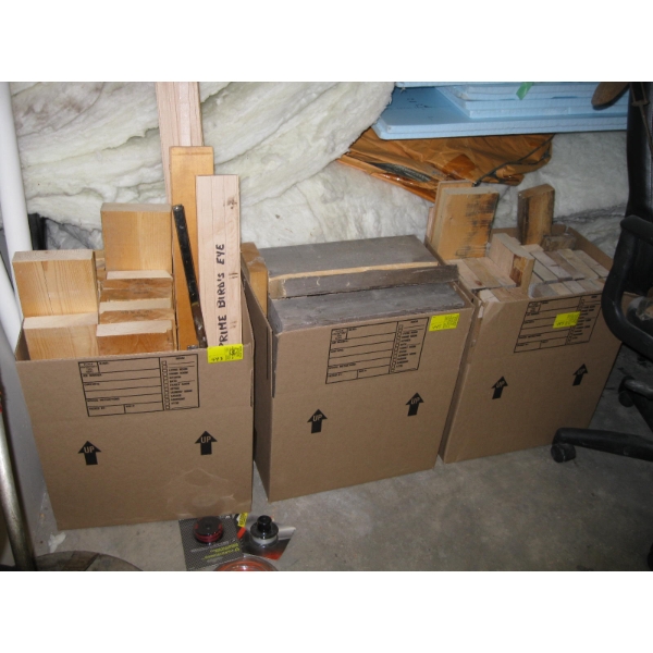 ASST. WOOD: 2X6s, 2X4s - SMALL PIECES