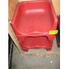 Image 1 : 2 RED BOOSTER SEATS