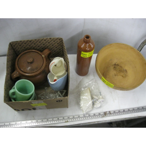 MISC. POTTERY, MIXING BOWL, BEAN POT, FIRE KING WARE, ETC.
