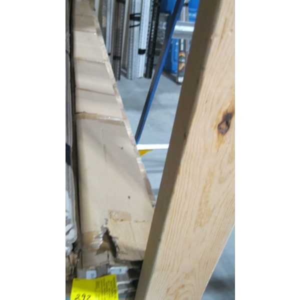 SANTA MONICAN T MOLDING