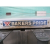 Image 3 : BAKERS PRIDE COMMERCIAL CONVECTION OVEN - ELECTRIC