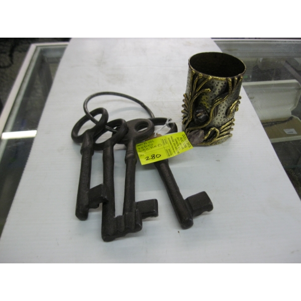 DECORATIVE KEY RING W/KEYS & A MIXED MEDALTA SIGNED MEXICO CONTAINER