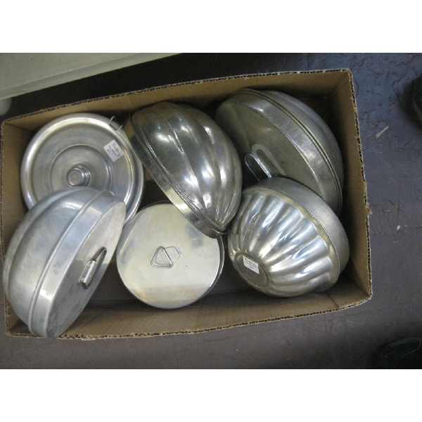 ASST. PUDDING MOLDS