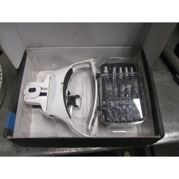NEW IN BOX HEAD MAGNIFIER