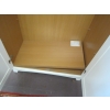 Image 3 : WHITE 2 DOOR CABINET