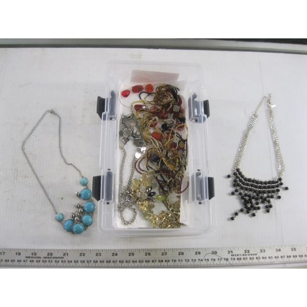 TRAY OF COSTUME JEWELLERY