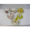 Image 3 : 12 TEACUPS & SAUCERS