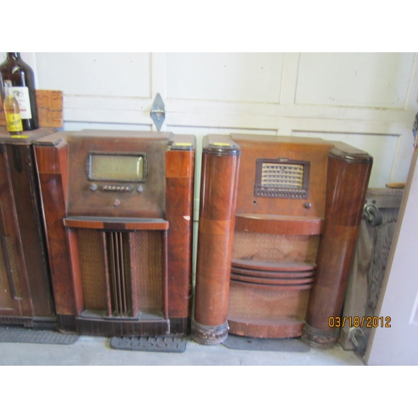 MARCONI WOOD CASED CABINET RADIO & DEFOREST WOOD CASED CABINET RADIO