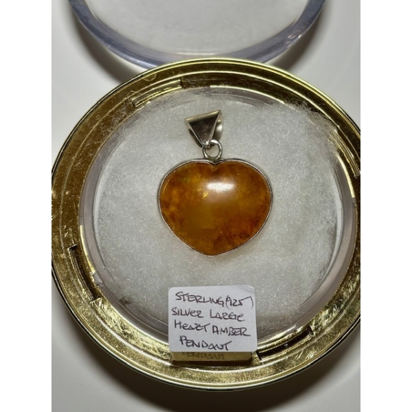 STERLING .925 SILVER LG. HEART AMBER PENDANT IN CASE