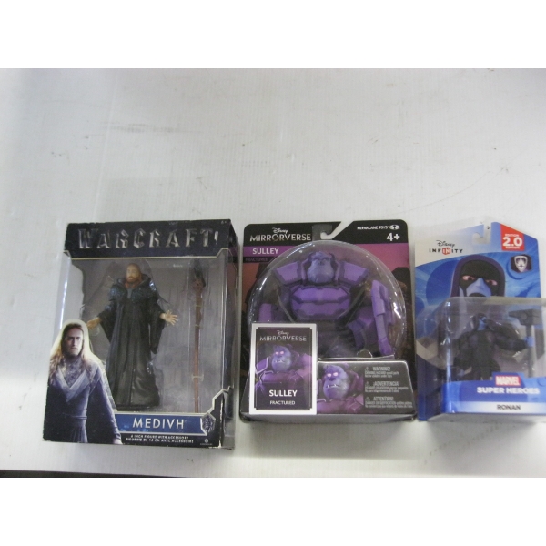 3 FIGURINES - SULLEY, RONAN & MEDIVH