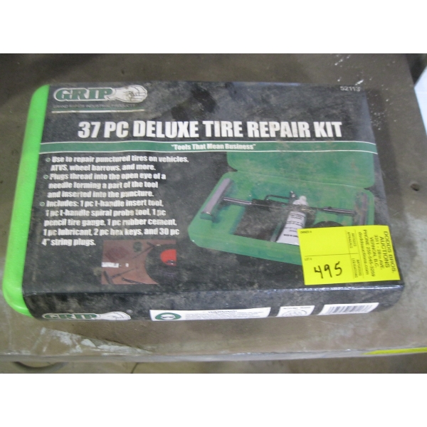 DELUXE TIRE REPAIR KIT