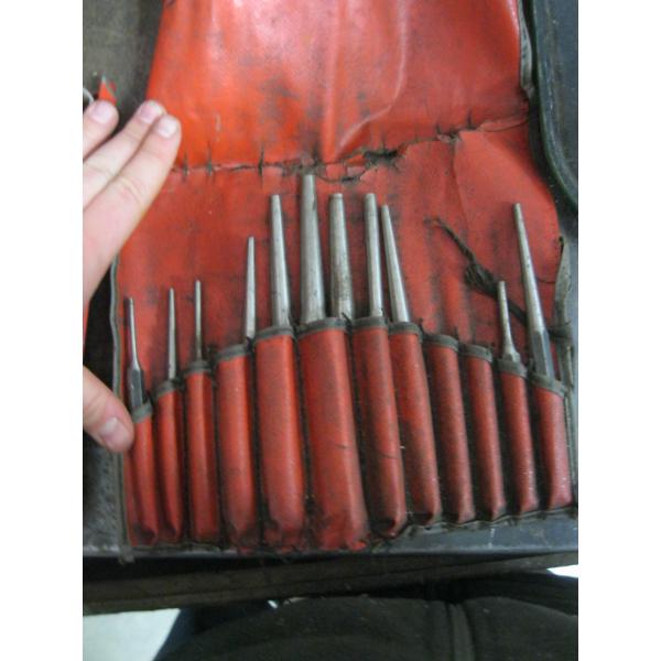 SNAP ON PUNCHES (11) - NOT COMPLETE - MISSING 2