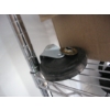 Image 3 : 6 SHELF METRO RACK W/EXTRA SHELF - 1 WHEEL BROKEN