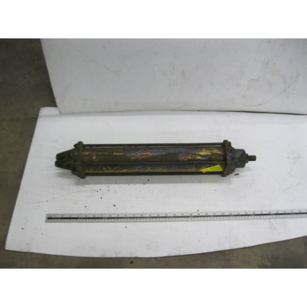 HYDRAULIC CYLINDER, APPROX. 24"