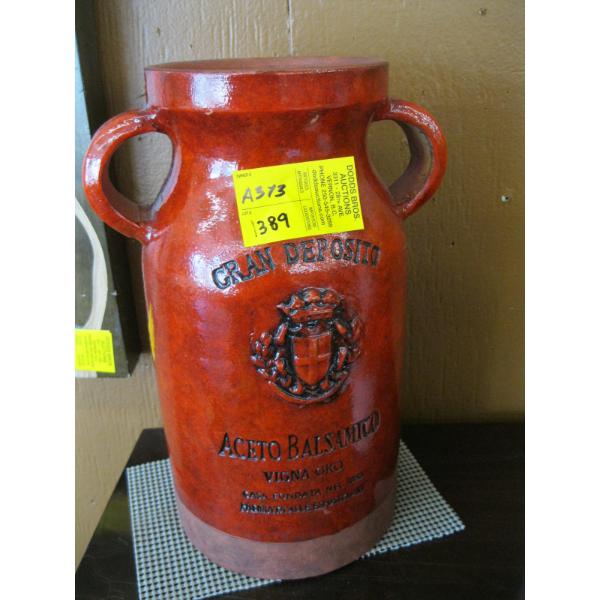POTTERY DECORATIVE VASE
