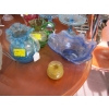 Image 3 : 6 PIECES OF COLORFUL VINTAGE GLASSWARE