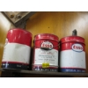 Image 1 : 3 LG. ESSO CANS