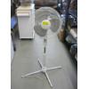 Image 1 : WHITE FLOOR FAN