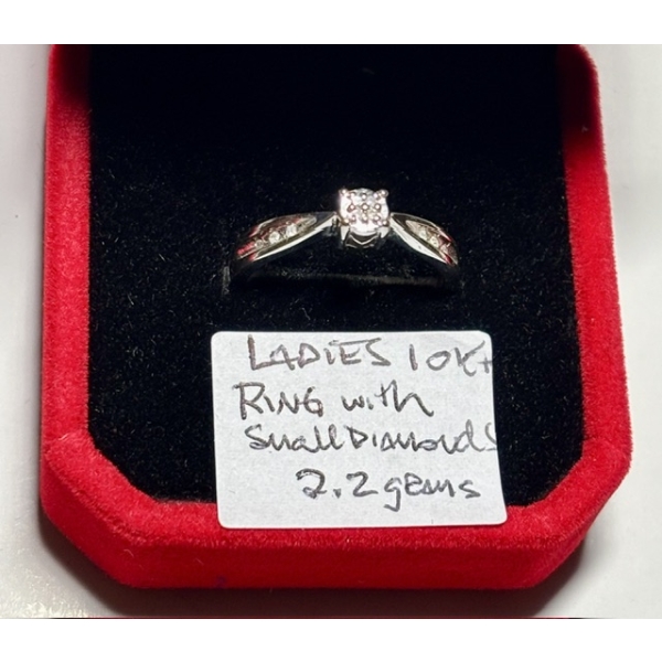 LADIES 10KT RING W/SM. DIAMONDS, 2.2G, SZ 7 1/2