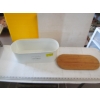 Image 3 : ELECTRONIC SCALE, PAPER TOWEL HOLDER & WOODEN LIDDED TIN CONTAINER