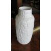 Image 3 : 2 WHITE GERMAN PORCELAIN MCM VASES - 1 KAISER, 1 SCHERZER