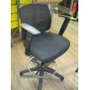 Image 1 : SWIVEL HIGH OFFICE CHAIR