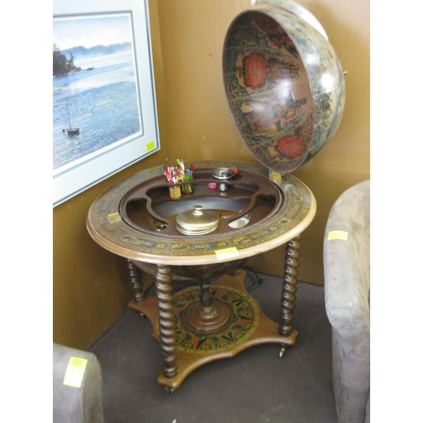 GLOBE STAND BAR