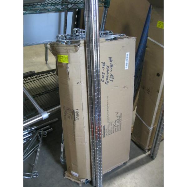 5 SHELVES & 4 POLES METRO LIKE SHELVING UNIT  