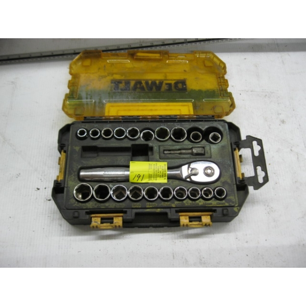 DEWALT SOCKET SET