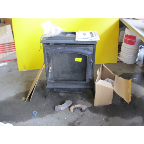 GAS FIREPLACE