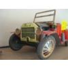 Image 2 : 2 TIN TOYS - BOTH BATTERY OPERATED