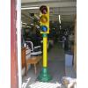Image 1 : CAST IRON BASE VINTAGE TRAFFIC LIGHT - WORKING