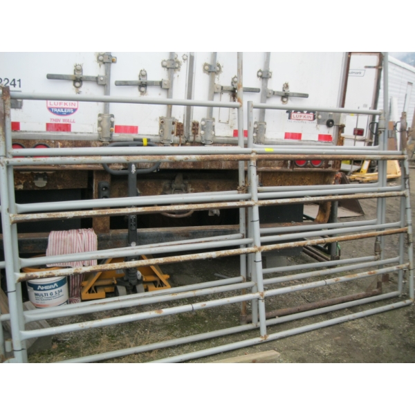 3 METAL GATE PIECES