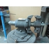 Image 2 : LG. SWIVEL VISE - 5" ON HEAVY DUTY STAND