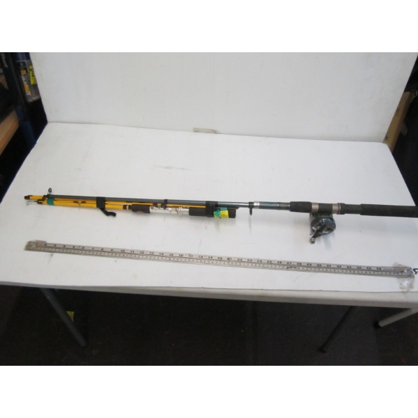 2 FISHING RODS, 1 REEL
